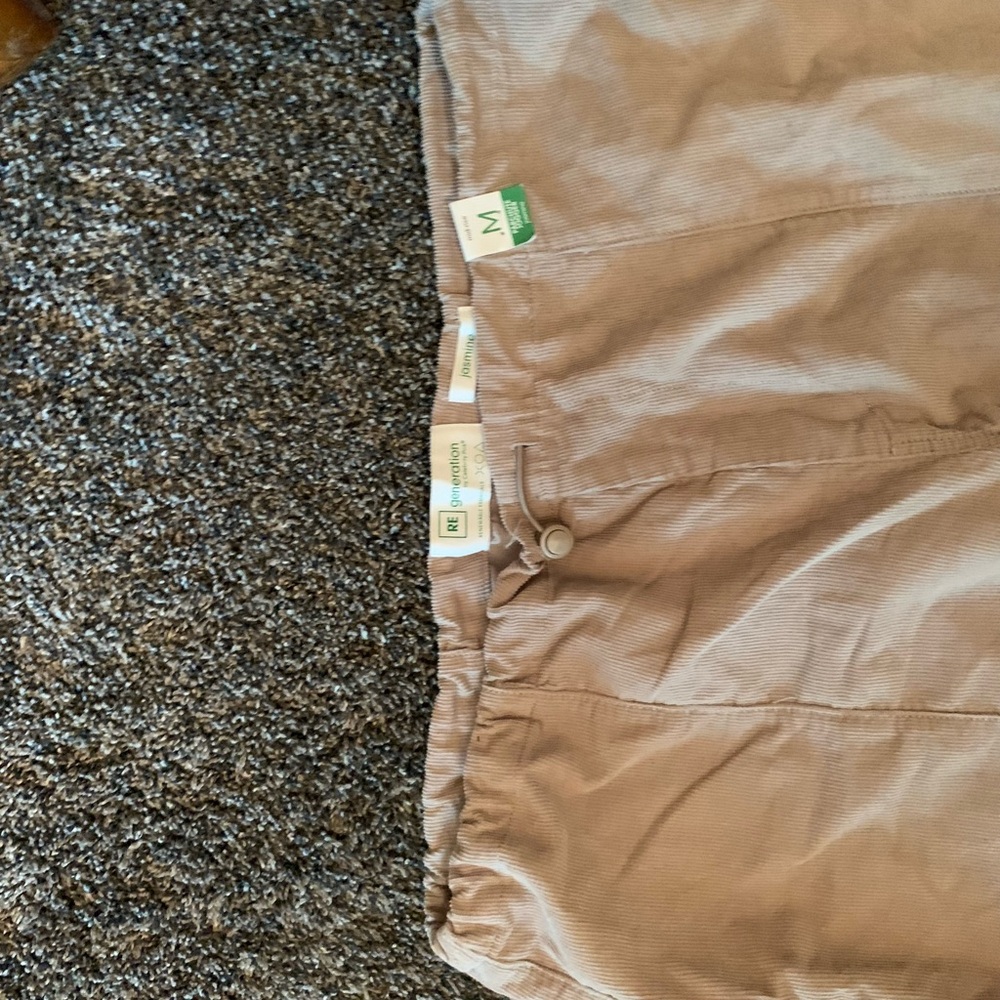Women's Re generation Jasmine Joggers Tan size Med